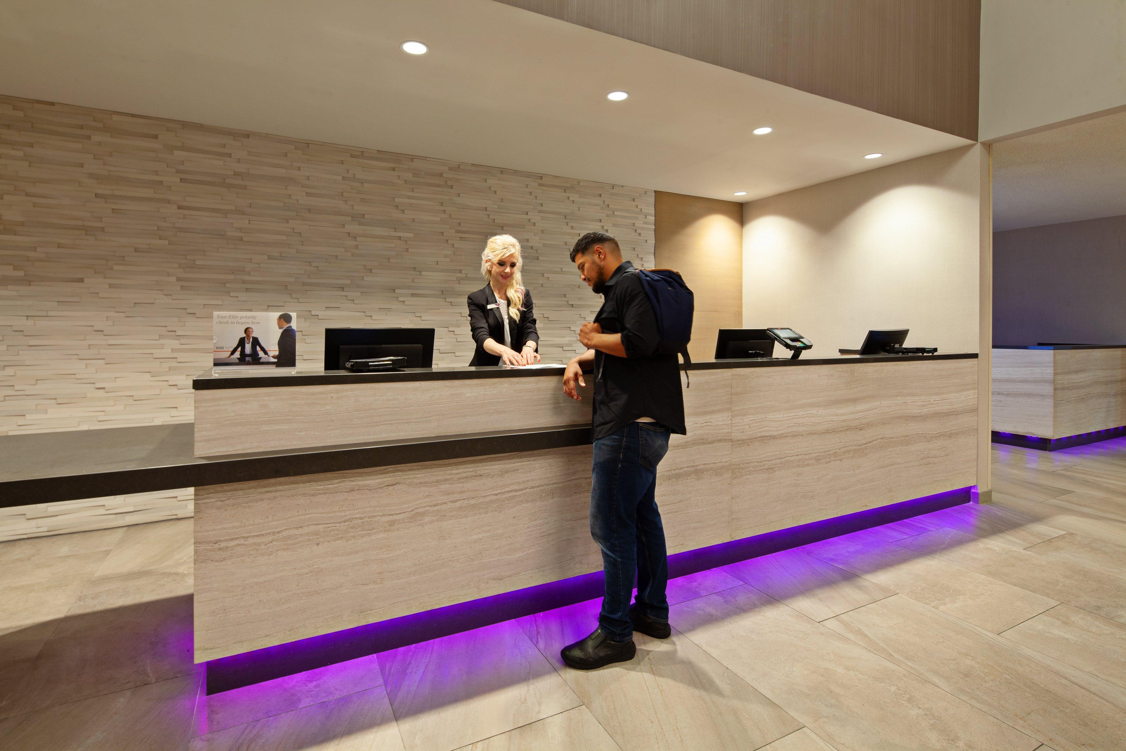 Crowne Plaza Silicon Valley North - Union City By Ihg Екстер'єр фото