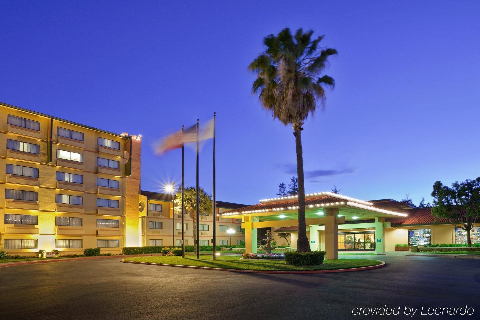 Crowne Plaza Silicon Valley North - Union City By Ihg Екстер'єр фото