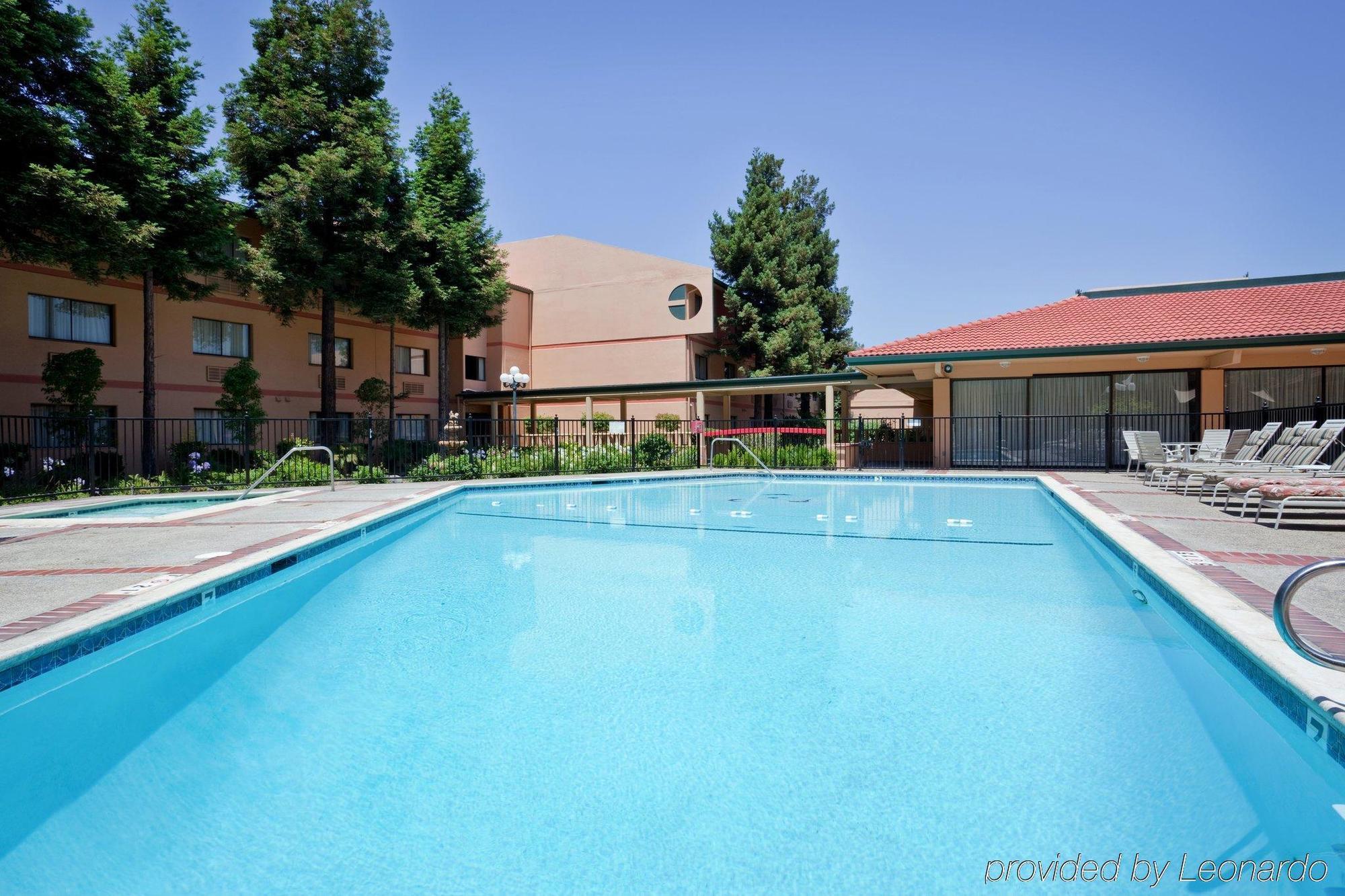 Crowne Plaza Silicon Valley North - Union City By Ihg Екстер'єр фото