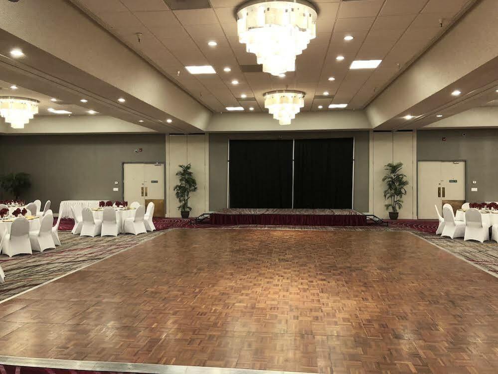 Crowne Plaza Silicon Valley North - Union City By Ihg Екстер'єр фото