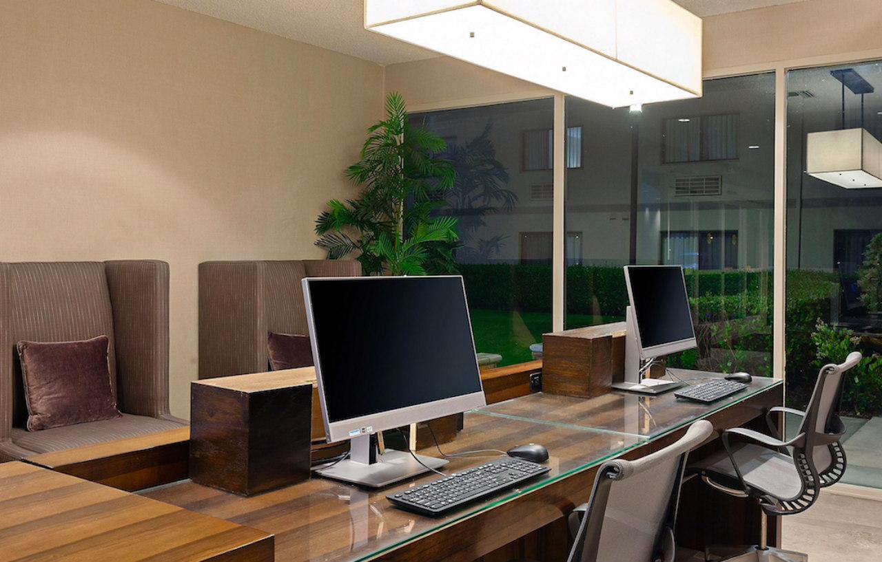 Crowne Plaza Silicon Valley North - Union City By Ihg Екстер'єр фото